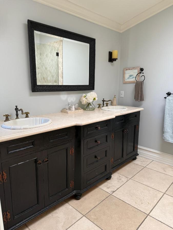 Entire villa on Sunset Strip - 3