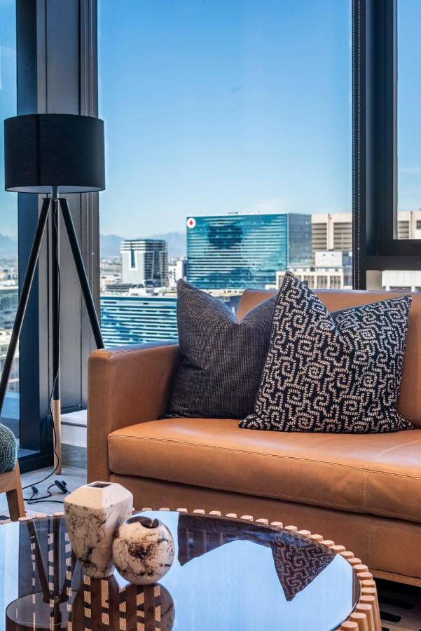 Spacious 2-Bed at The Rubik with Mountain View’s - 4