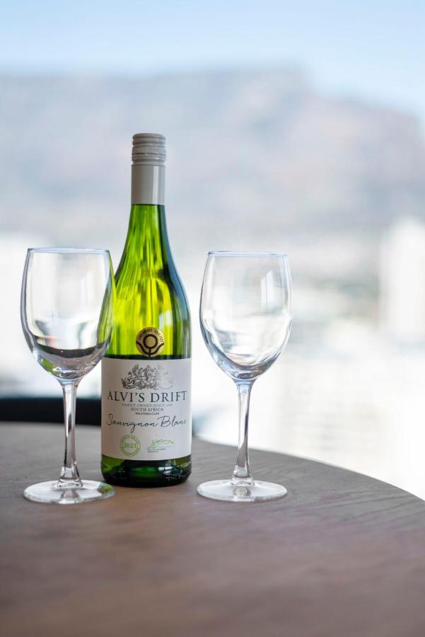 24th Floor The Rubik Cape Town - 3