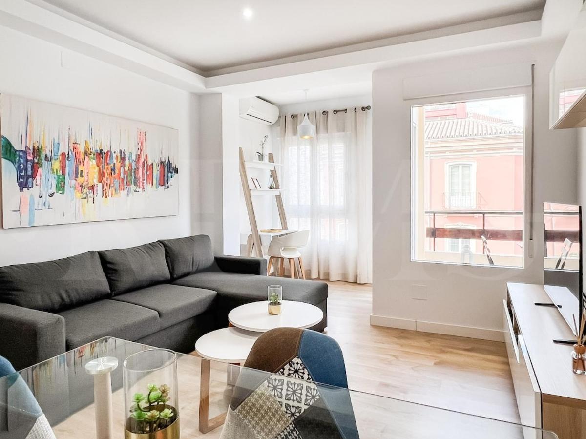 Charming apartment with balcony near center REMS