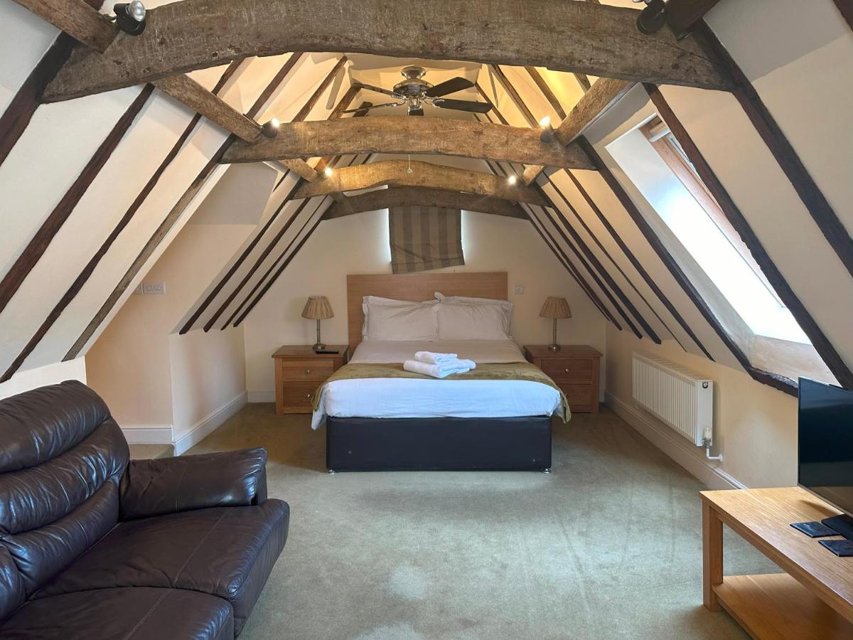 Queen Suite