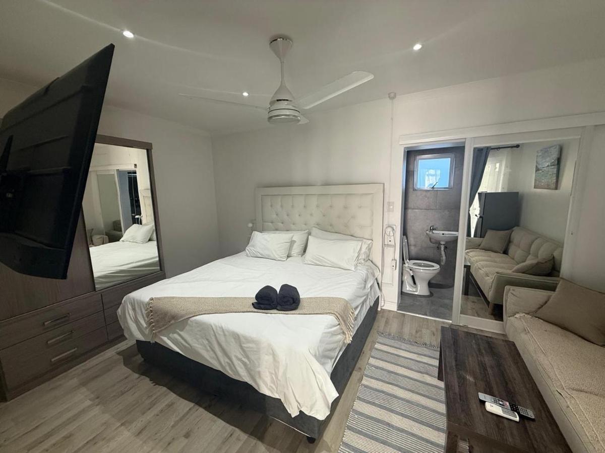 Skypool Guesthouse - 2