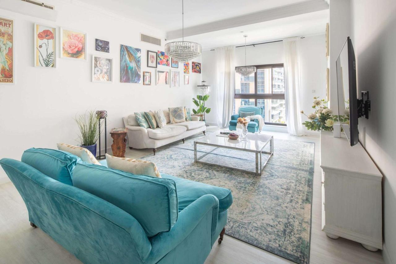 Frank Porter - Fairmont Residence South - 4