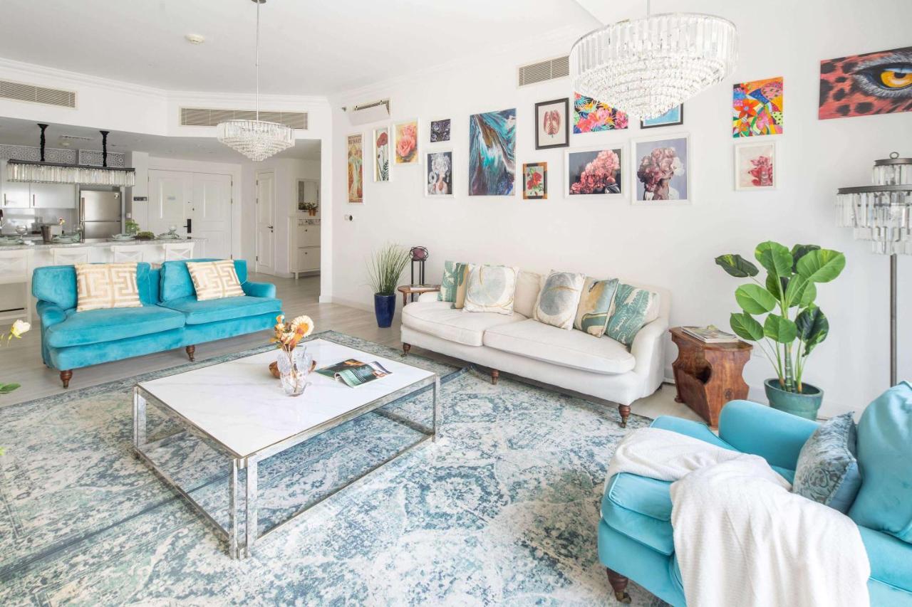 Frank Porter - Fairmont Residence South - 5