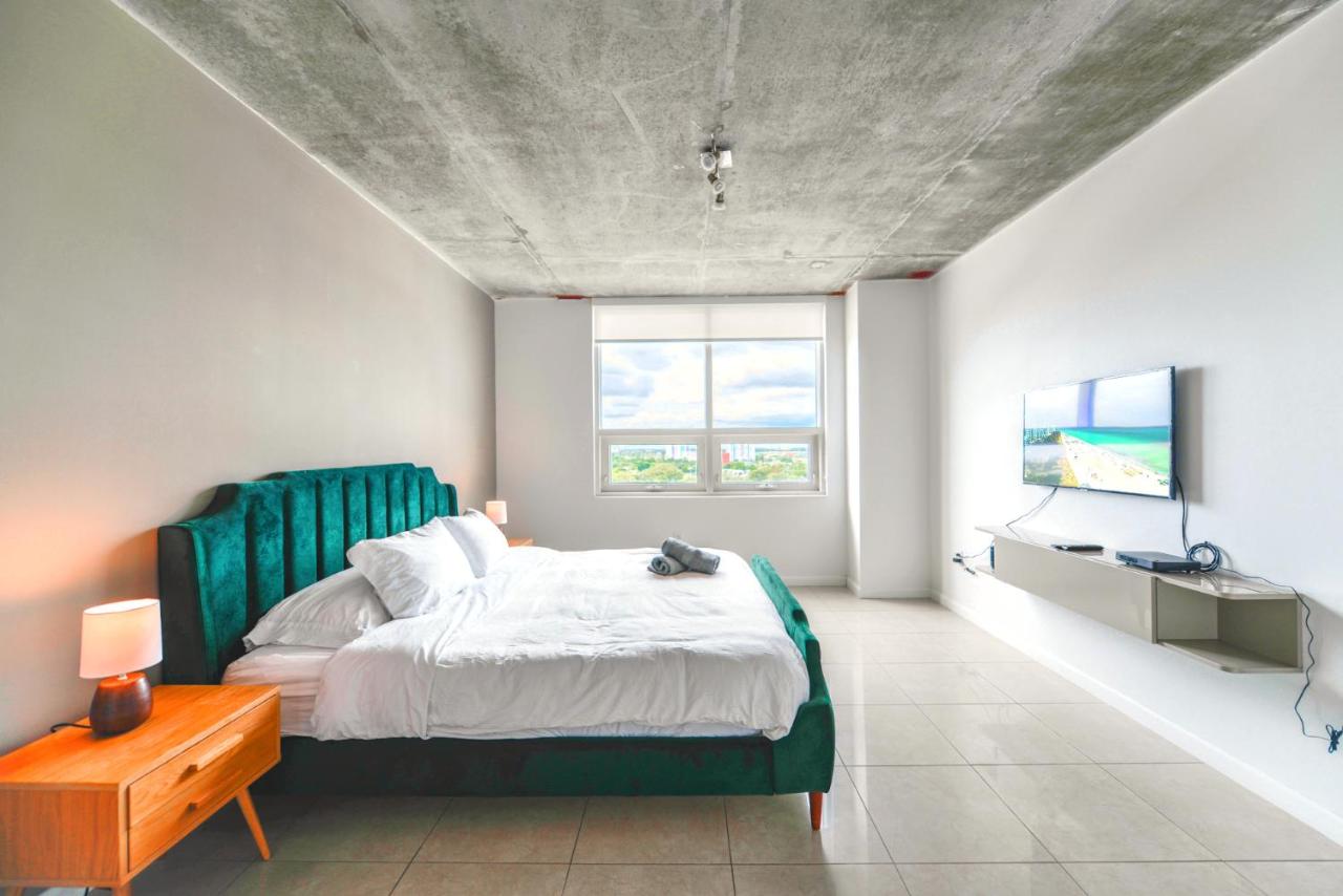 Modern Midtown Gem - Walk to Everything - 2