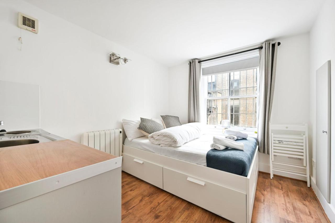 Snug Fitzrovia Studio - 4