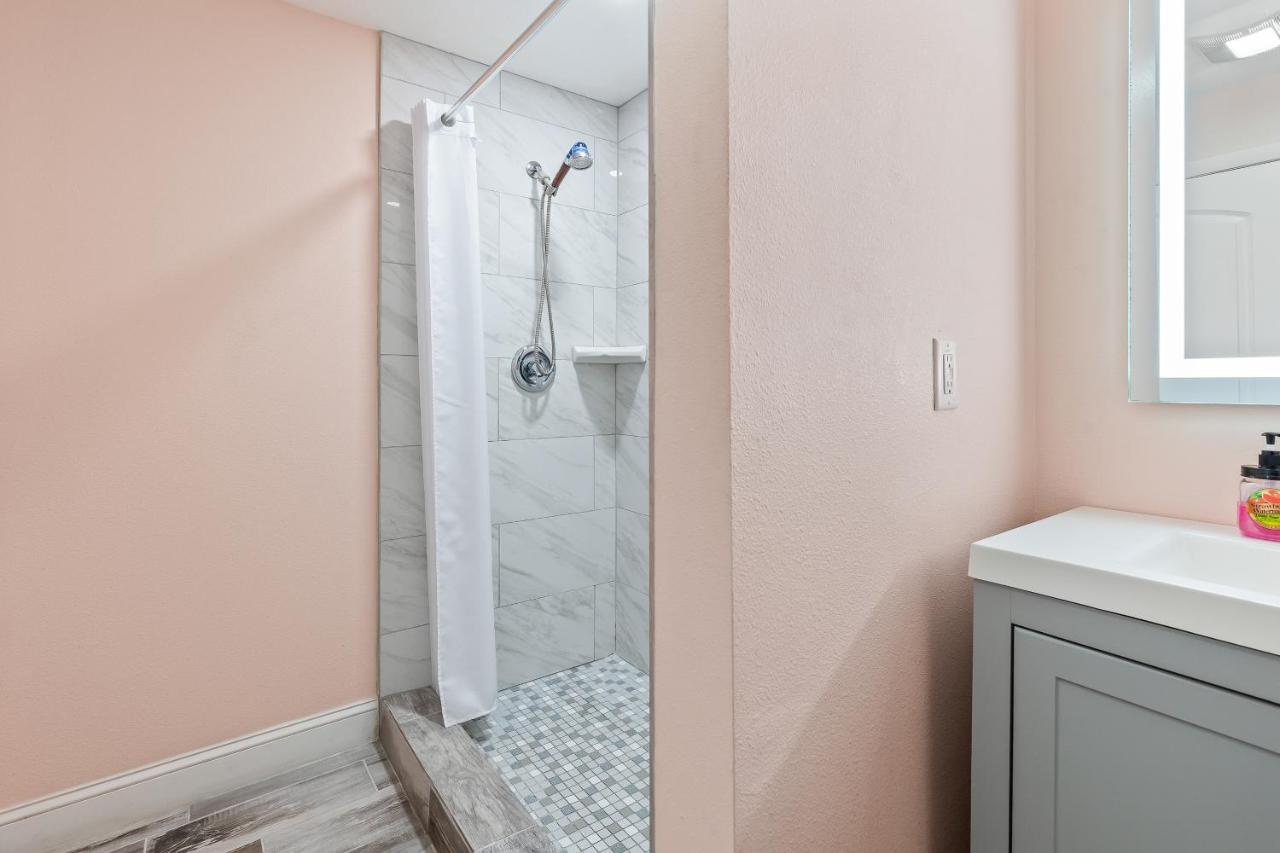 Atlantic Shores Motel — photo 10