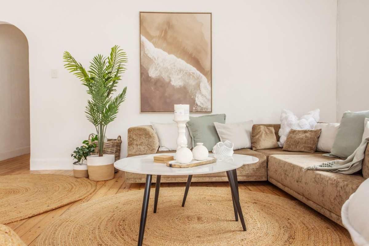 Sea Point Charm 2 bedroom Semi-Cottage - 3