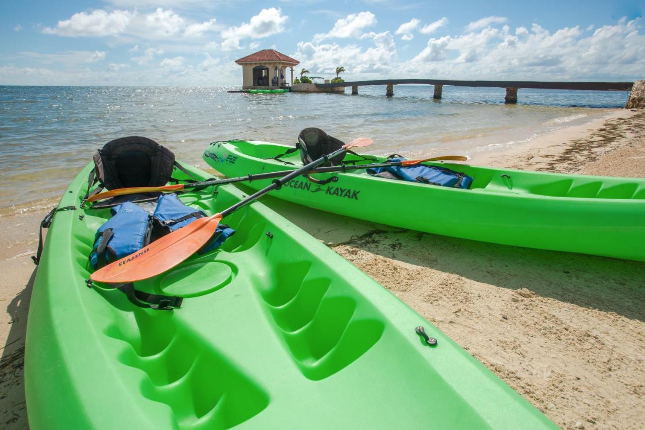 Coco Beach Resort photo