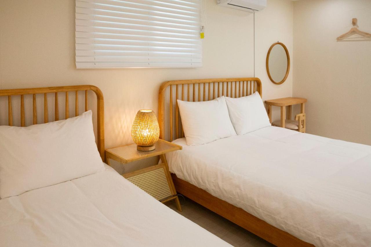 Seochon Lighthouse - 3