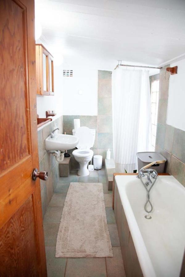 Central two double bedrooms in Bohemian Observatory - 4