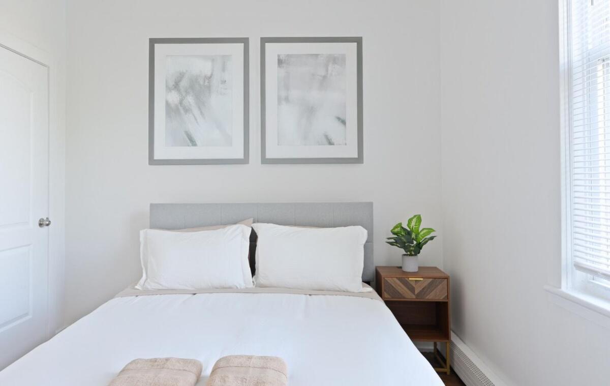 20 min to NYC, Newly Renovated, Private Driveway - 3