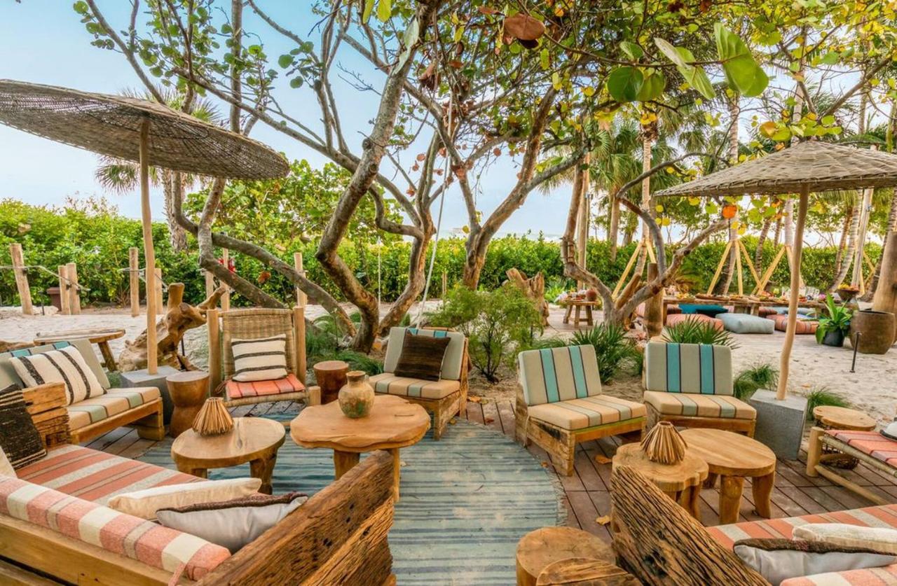 Amazing View 1 Hotel Corner Unit 1BR/1BA w Balcony - 5