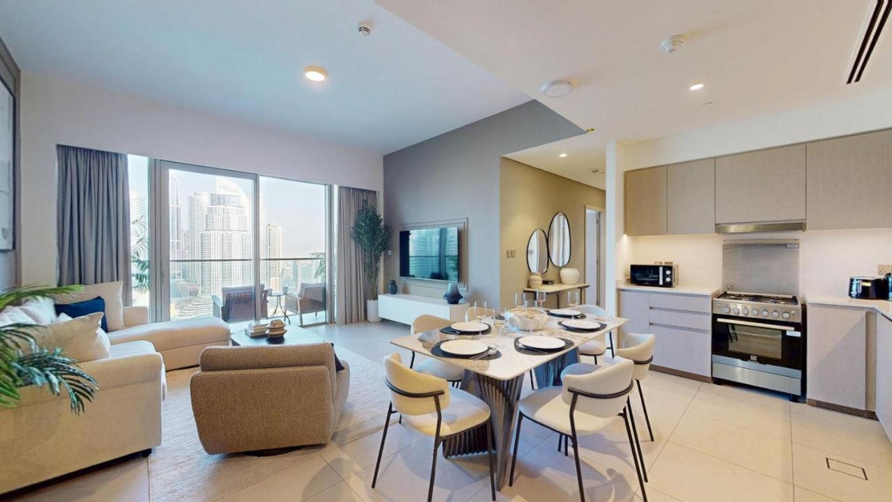 Vacationer Holiday Homes l Fountain, Burj Khalifa View l 2 Bedroom l Downtown Dubai - 5