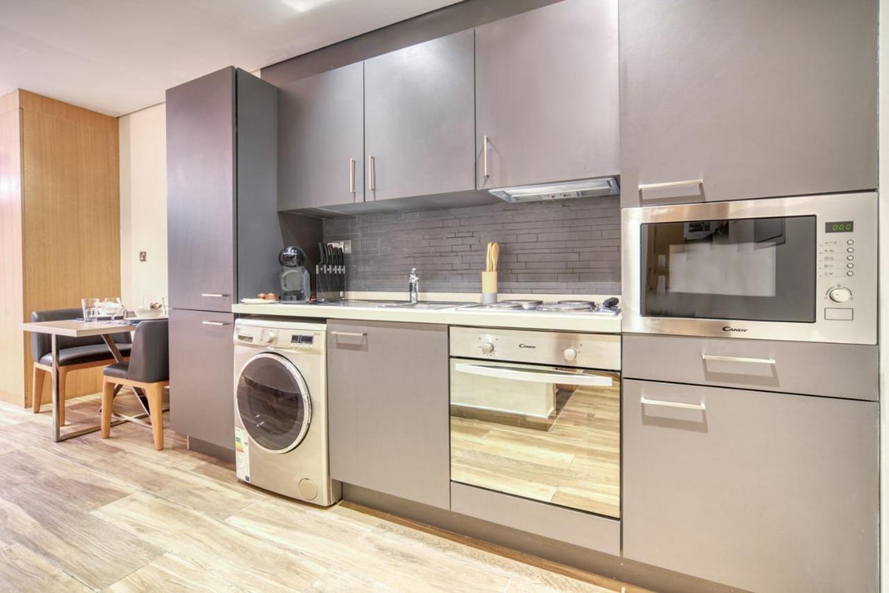 Vacationer Holiday Homes I Upgraded Studio I Heart of JBR I Near JBR Beach, Cafes & Restaurants - 5