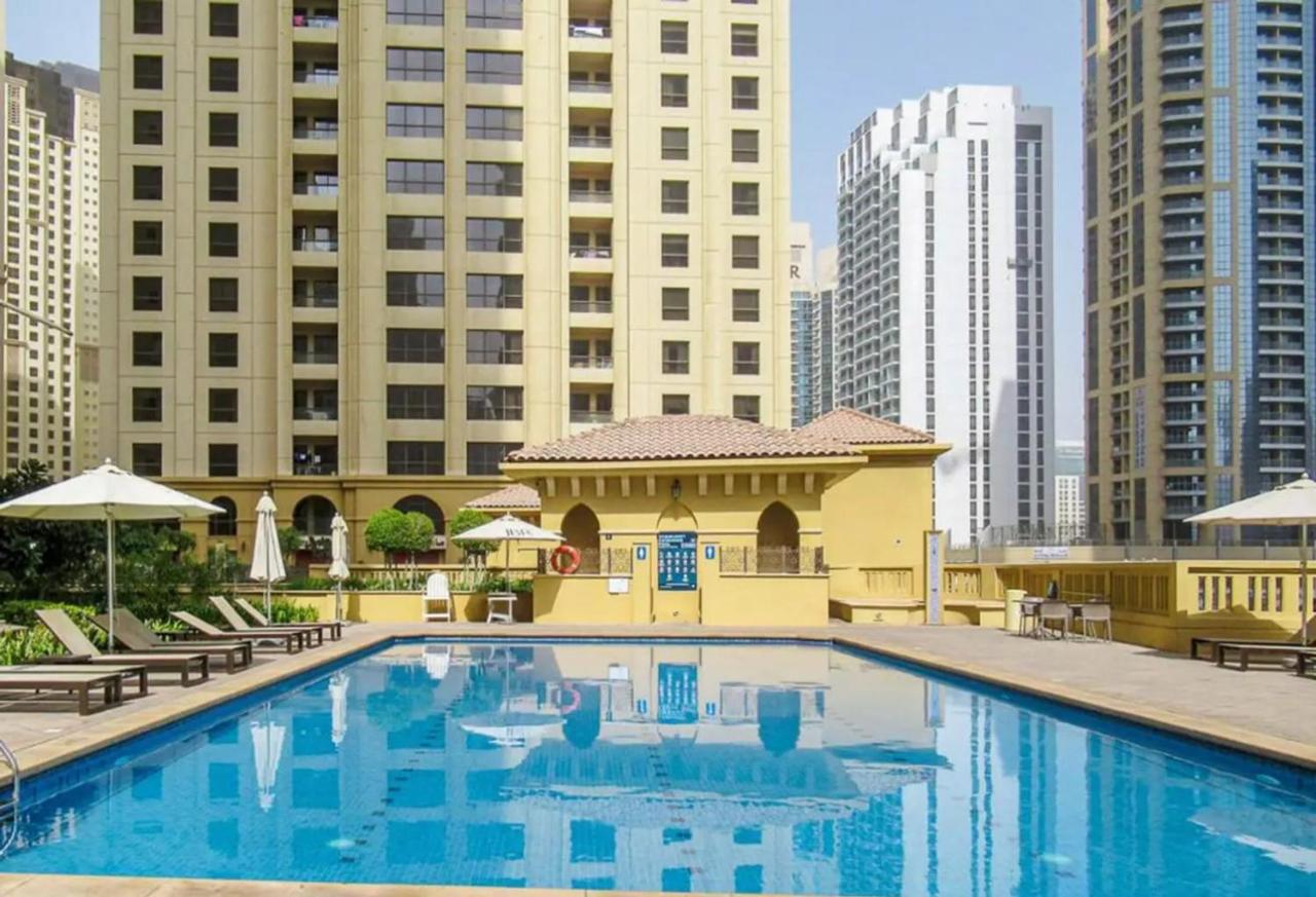 Vacationer Holiday Homes I Upgraded Studio I Heart of JBR I Near JBR Beach, Cafes & Restaurants - 4