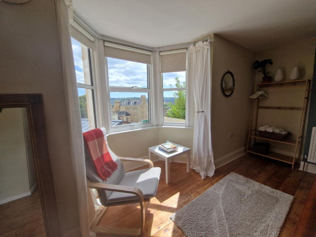 Large Victorian garden flat with views of Bath centre - 4