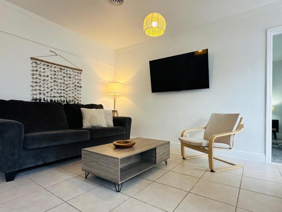 Coastal Guesthouse Wilton Manors — photo 8