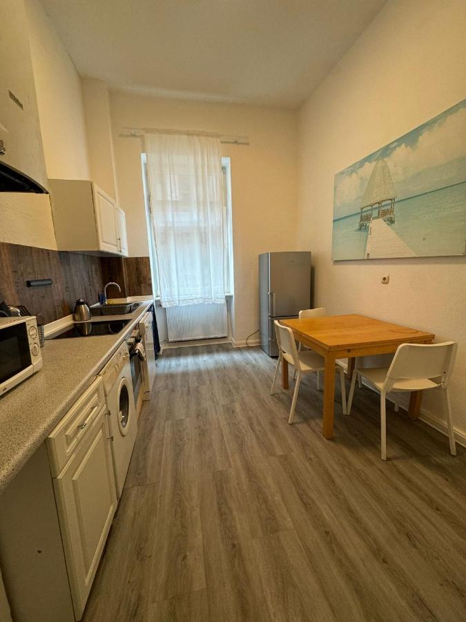 Juno Apartment