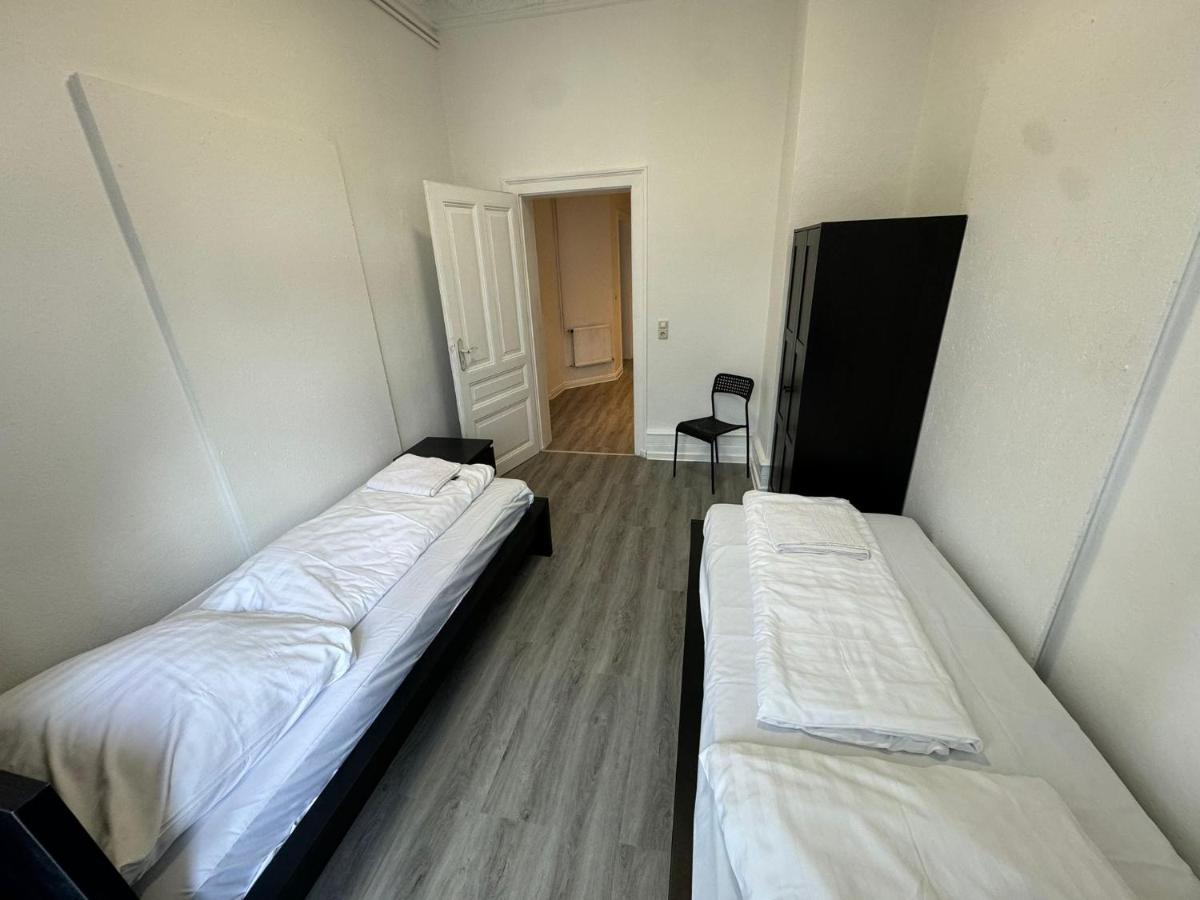 Juno Apartment
