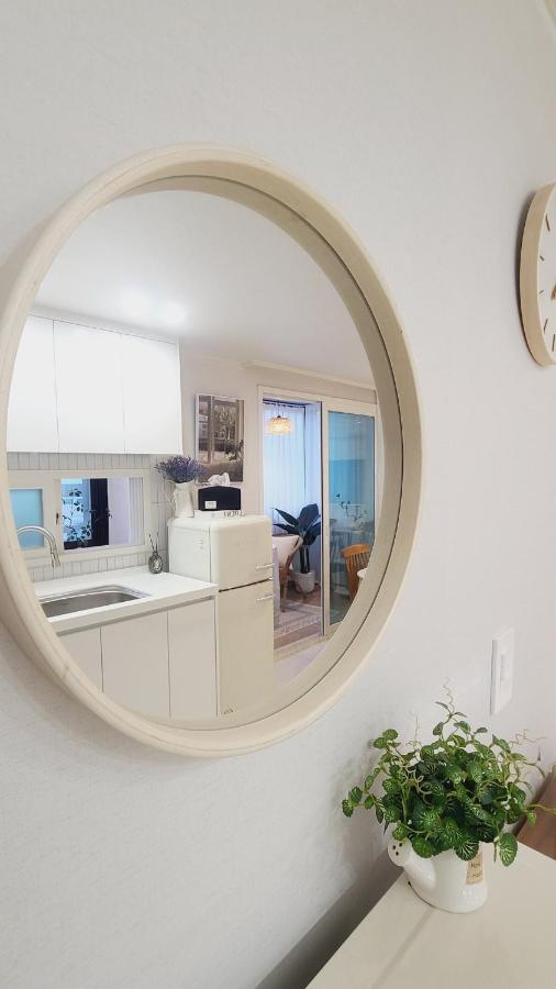 OPEN SALE, SONG Stay Park, Airport Railroad, Hongdae Station, Yeontral Park, 7 people, queen bed, air conditioner in each room, dryer, WiFi, foreigners only - 4