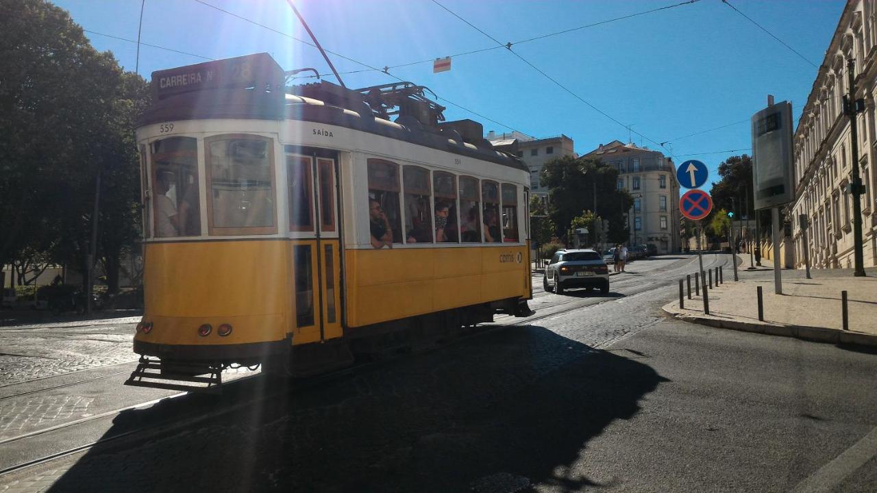 R & Freud Guest House - 2