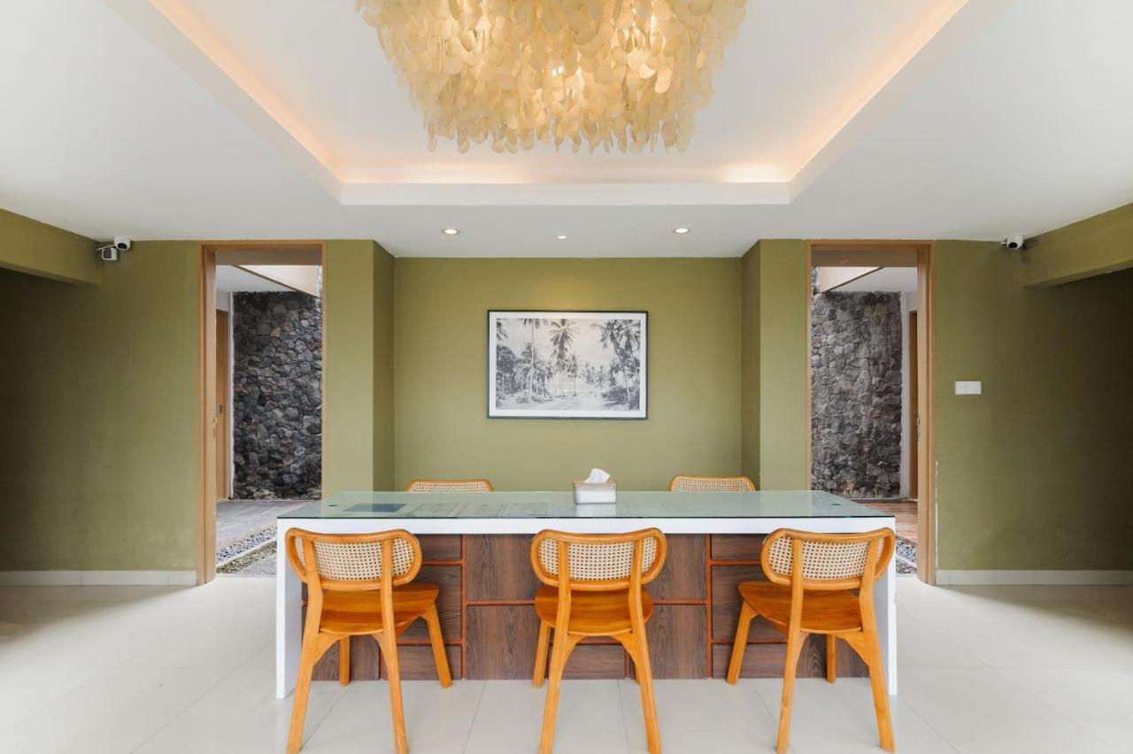 Sans Vibes Astana Residence Seminyak - 5