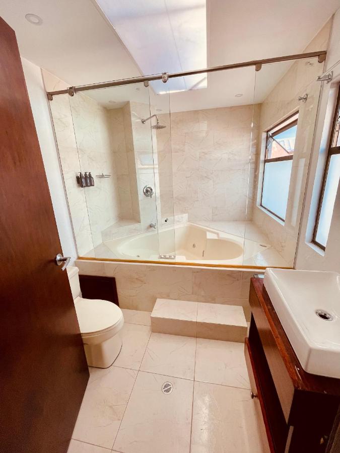 Unicentro Rooms Inn by Saint Michel - 3