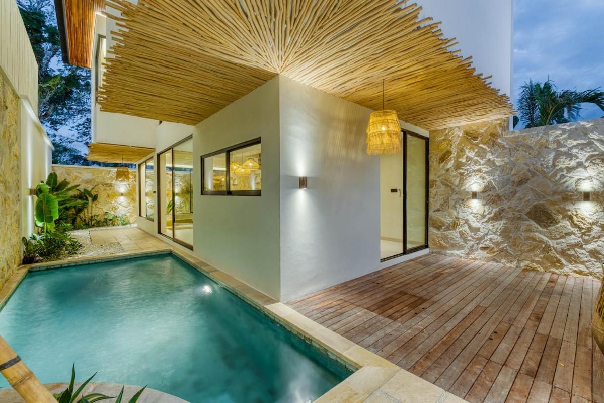 Anjuna Surf & Sunset 2BR Villas in Uluwatu