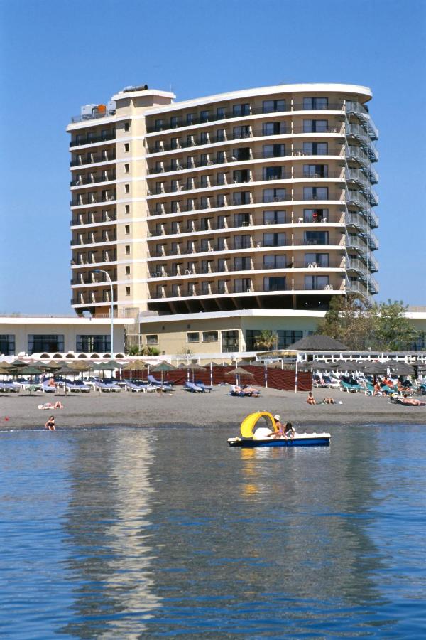 Hotel, plaża: Hotel Puente Real