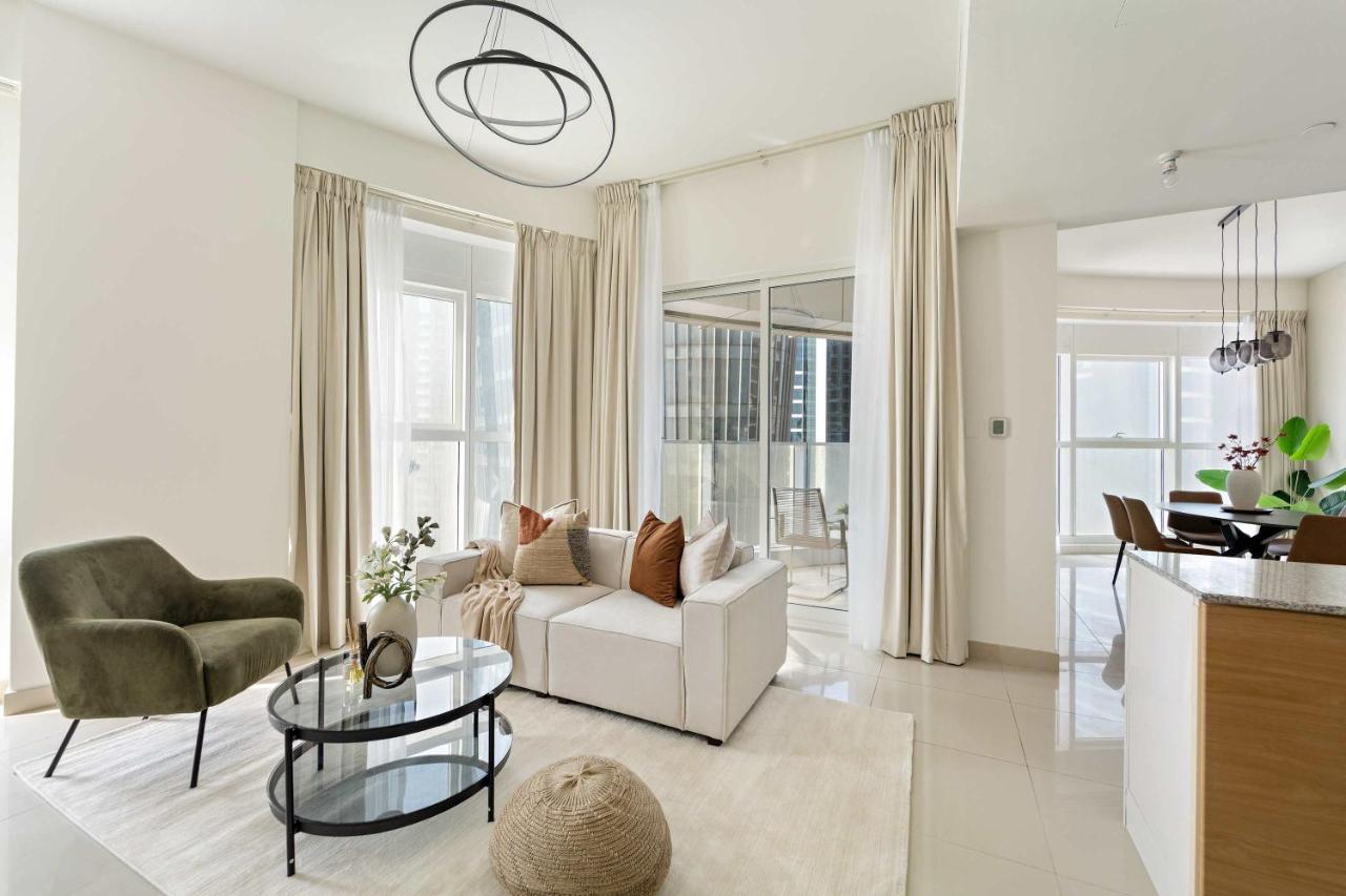 Silkhaus Vacation Homes Chic 2BR Stay at Sigma II in Al Reem Island - 2