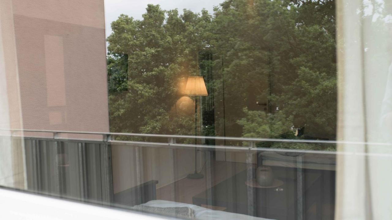 Work and Stay Apartment Balcony