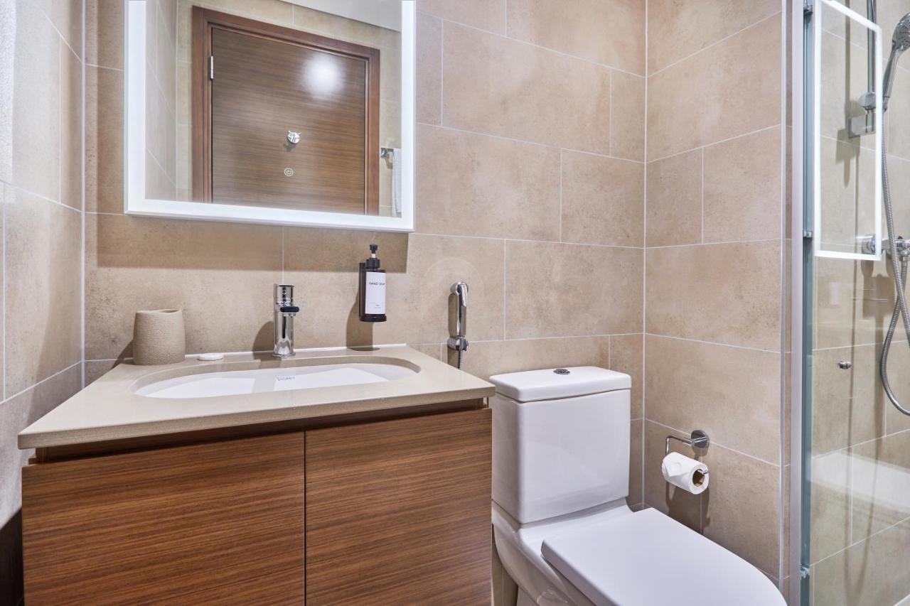 STAY BY LATINEM Luxury 1BR Holiday Home CVR A3304 near Downtown - 3