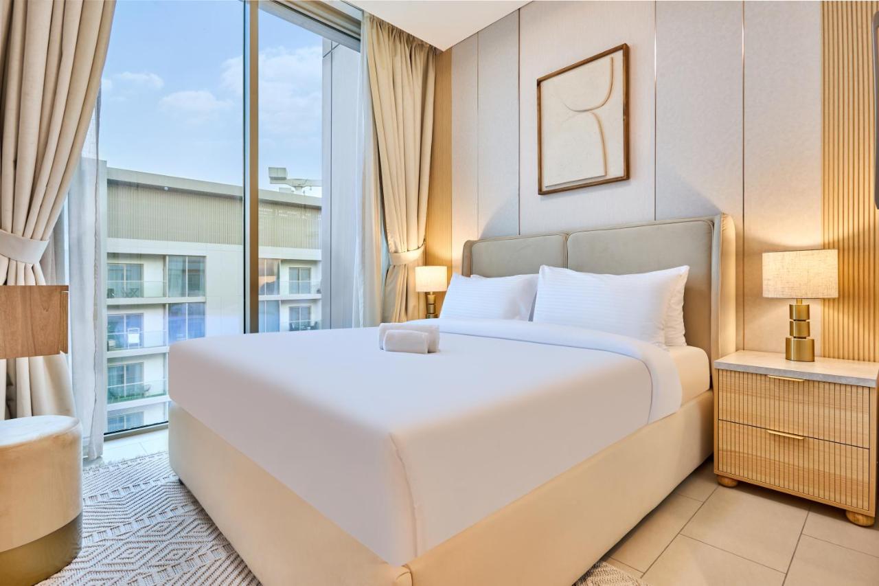 STAY BY LATINEM Luxury 1BR Holiday Home CVR A3304 near Downtown - 2