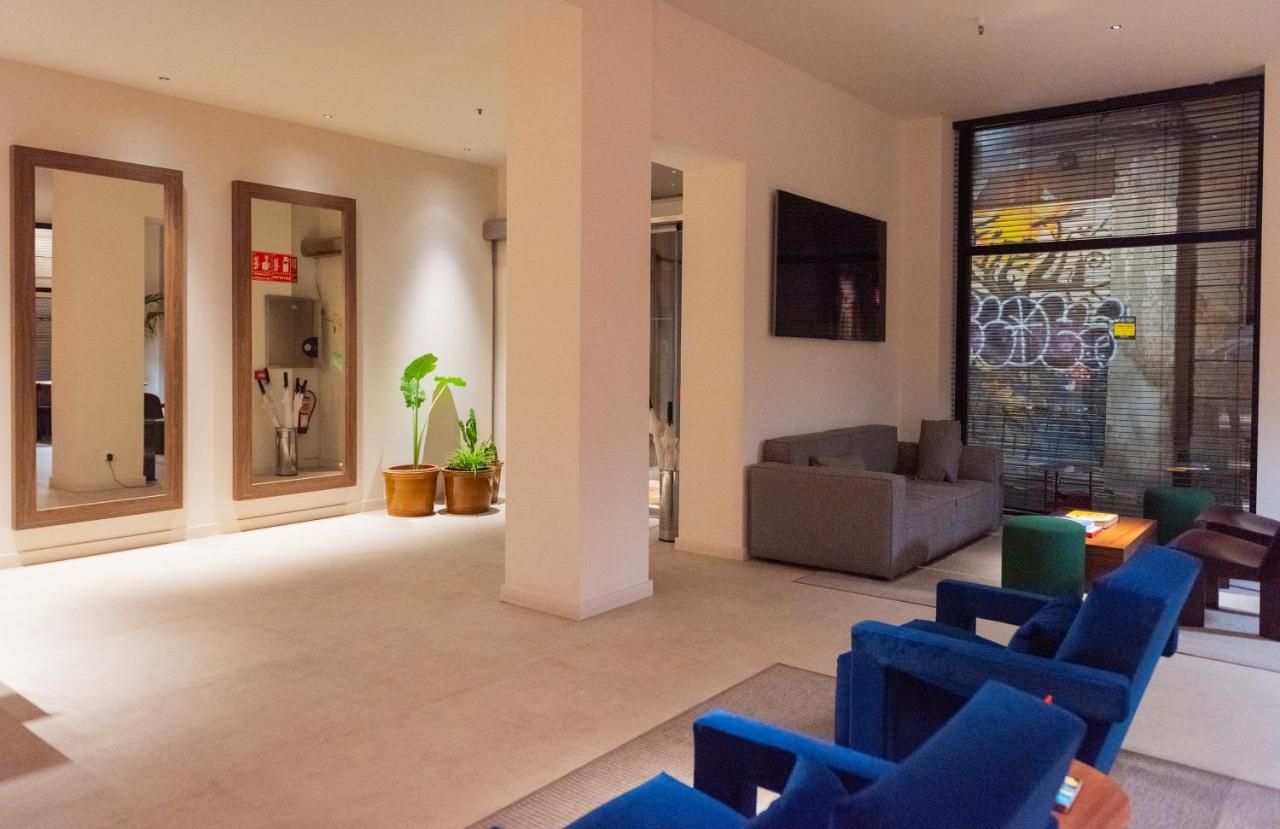 Hotel California - 5