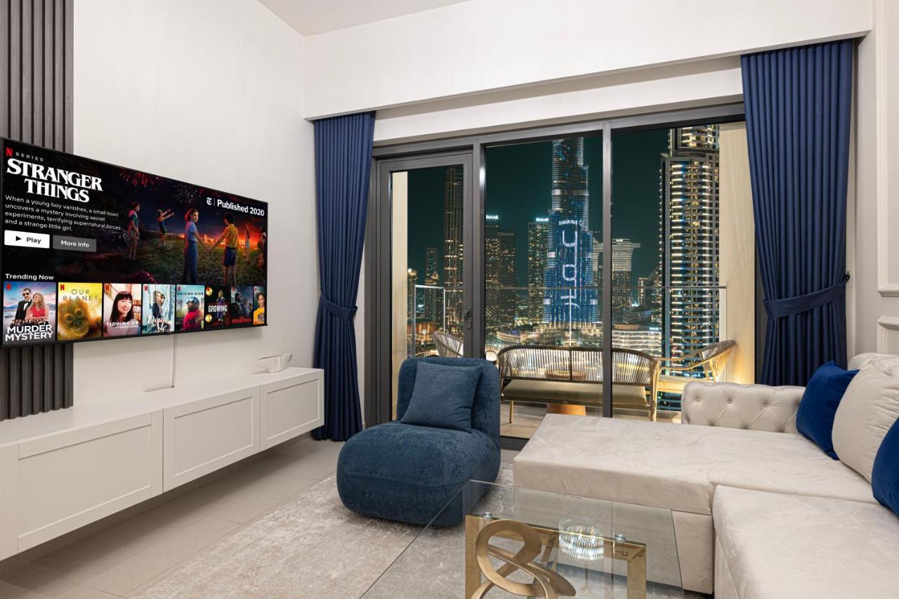 5 Min Walk Dubai Mall, Burj Khalifa & Fountain View, Gym, Pool, Burj Royale , 500MBPS Wifi - 2