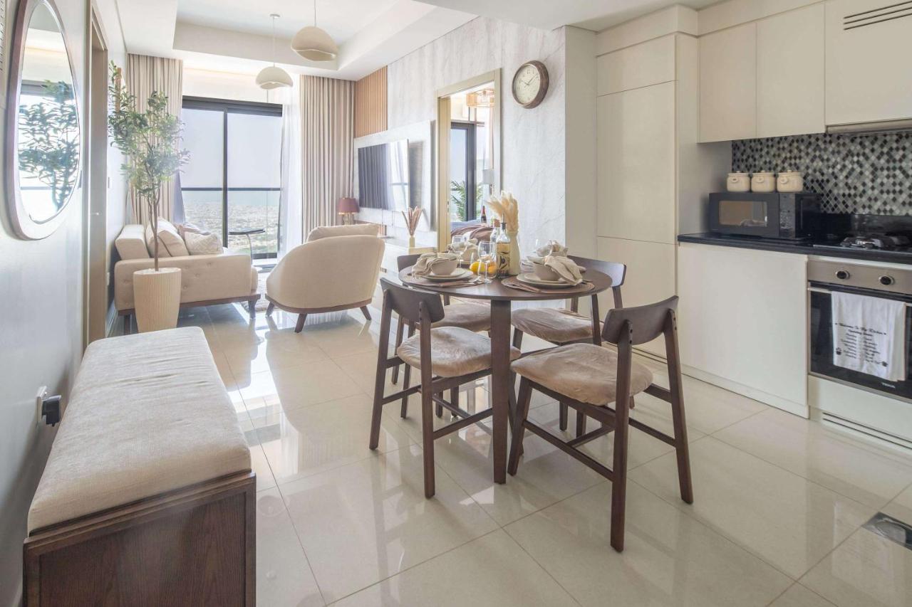 Frank Porter - Aykon City 2 Tower C - 5