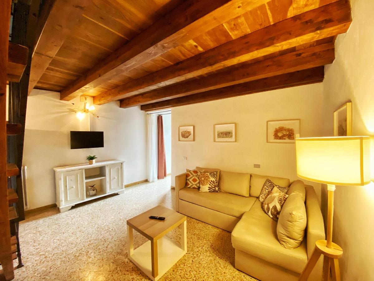 La Casa dei Ricordi - garage auto e moto a 650 m - 5