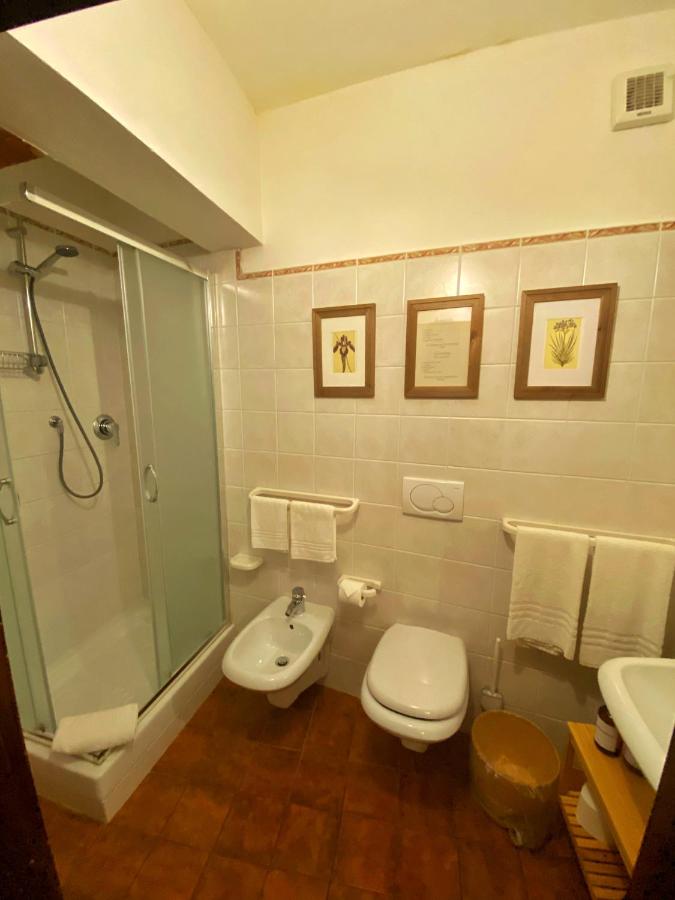 La Casa dei Ricordi - garage auto e moto a 650 m - 3