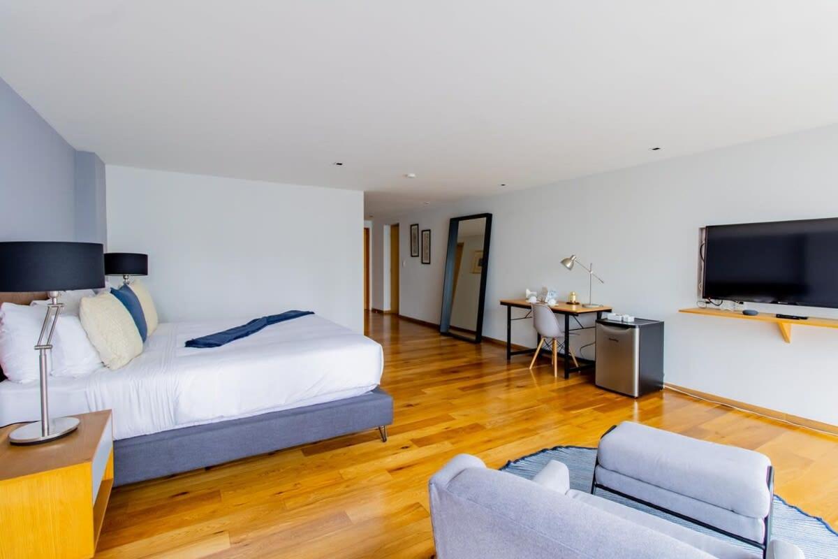 Capitalia Opulent Loft Chic Sleek Design - 5