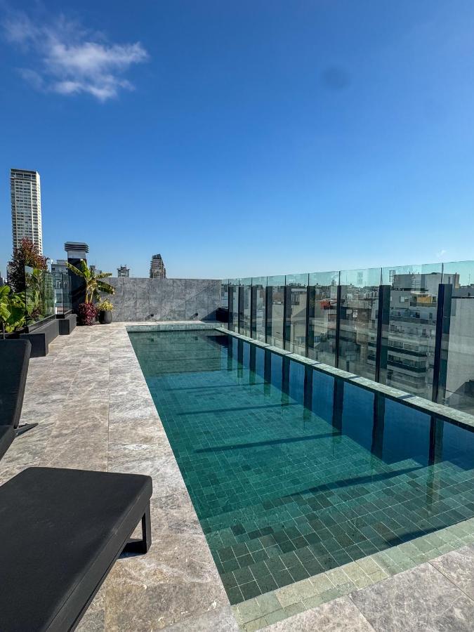 Foster Studio - Park 4 - 4