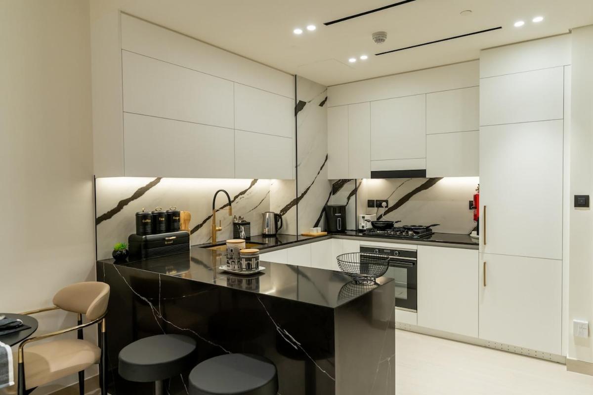 1BR in Trillionaire Residences by Binghatti with canal view - 5