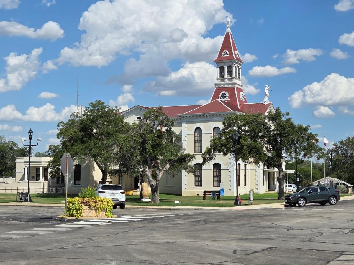 Texas Star Lodges — photo 6