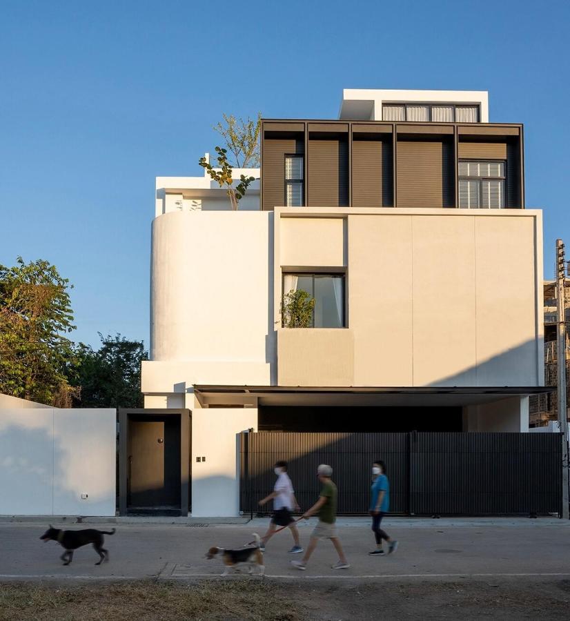 Villa Dali-Premium Stay with Mountain near Nimman