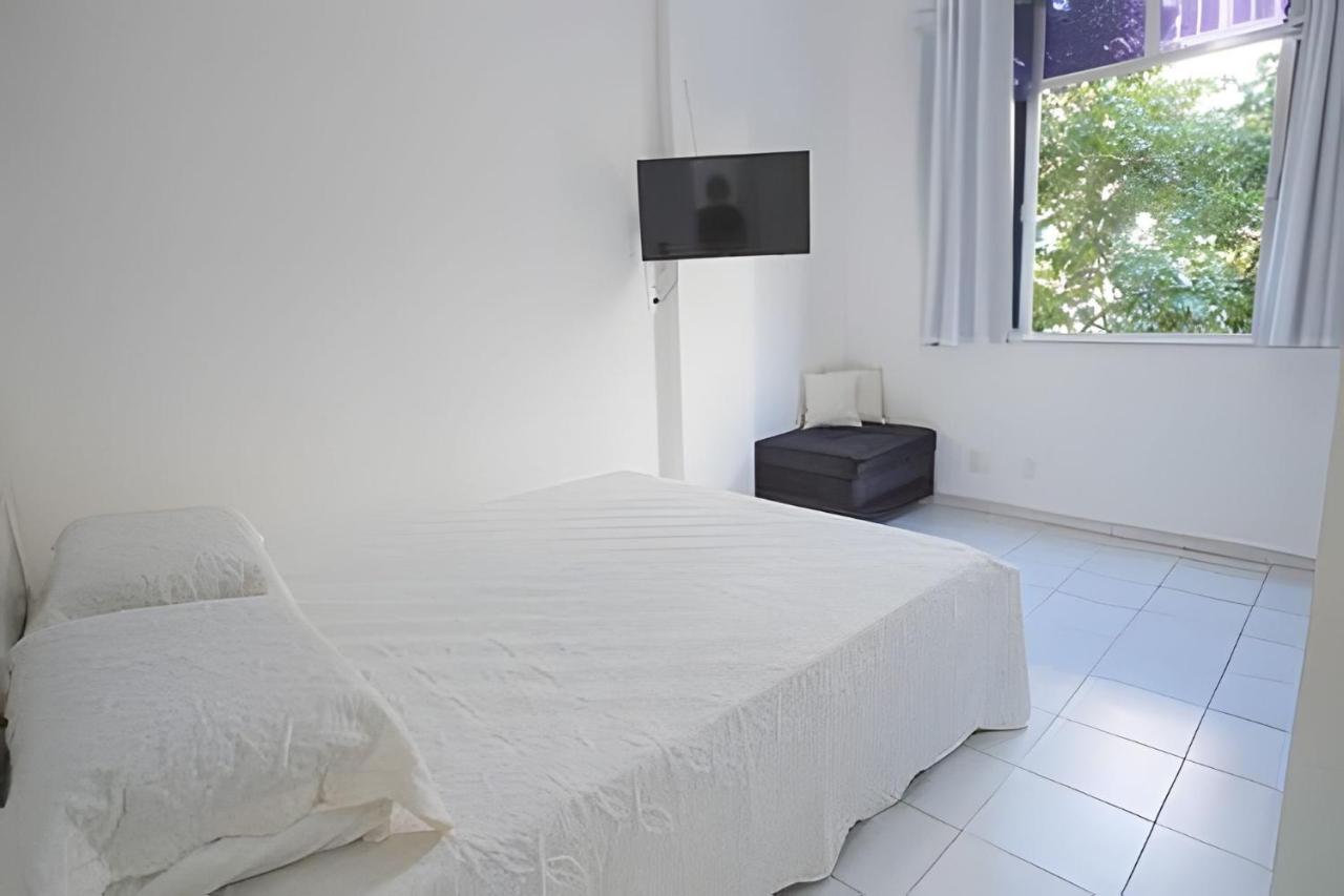 Visc303| Bedroom & Living Room near Ipanema Beach - 2
