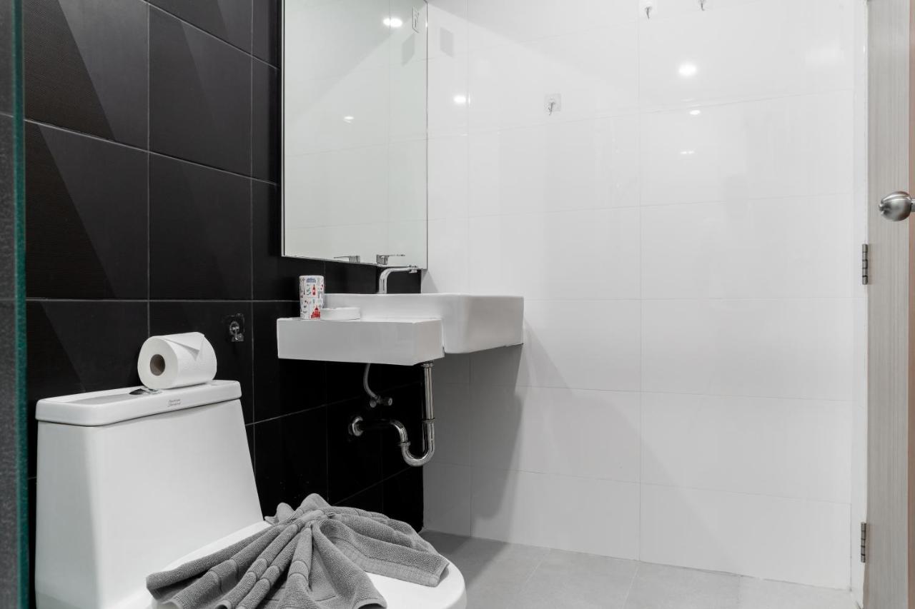 1 BR Suite 8-198 at Ozone Condo near Kata beach and surf - 5