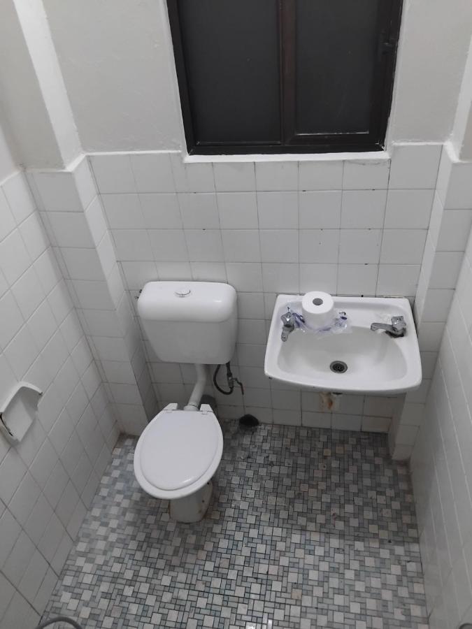 Toorak Suva 2BR City Center Minutes Away - 4