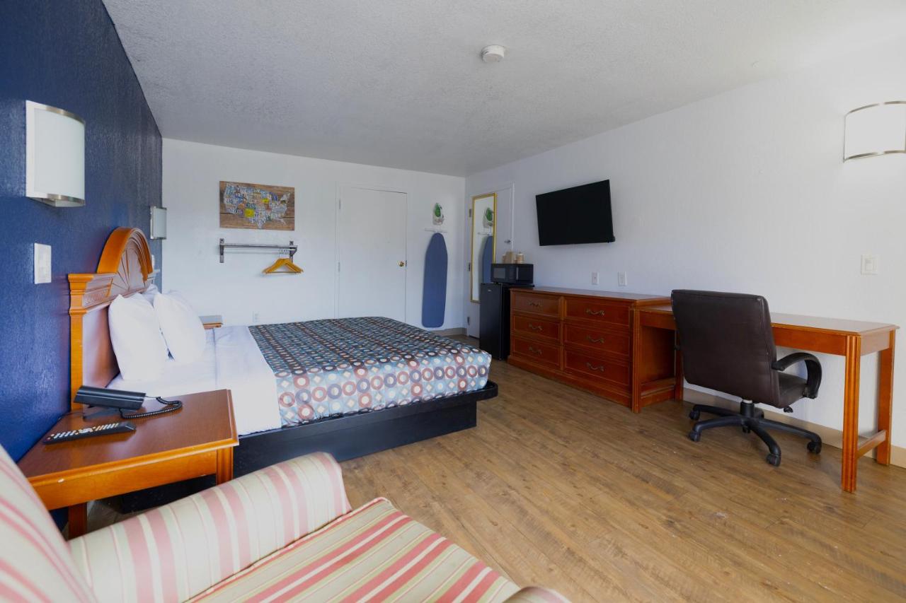 Budget Inn- Greenville — photo 24