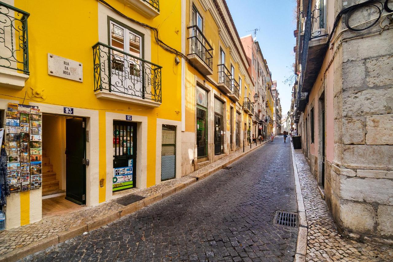 WHome Old Town Flat with a Modern Touch - 4