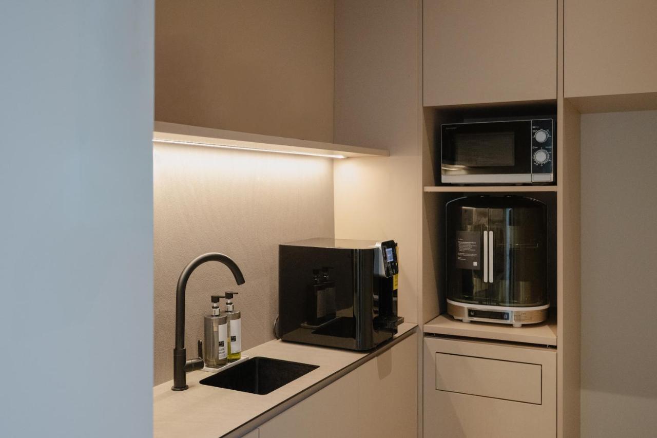 KINN Capsule - HER Space, Female Only - 3